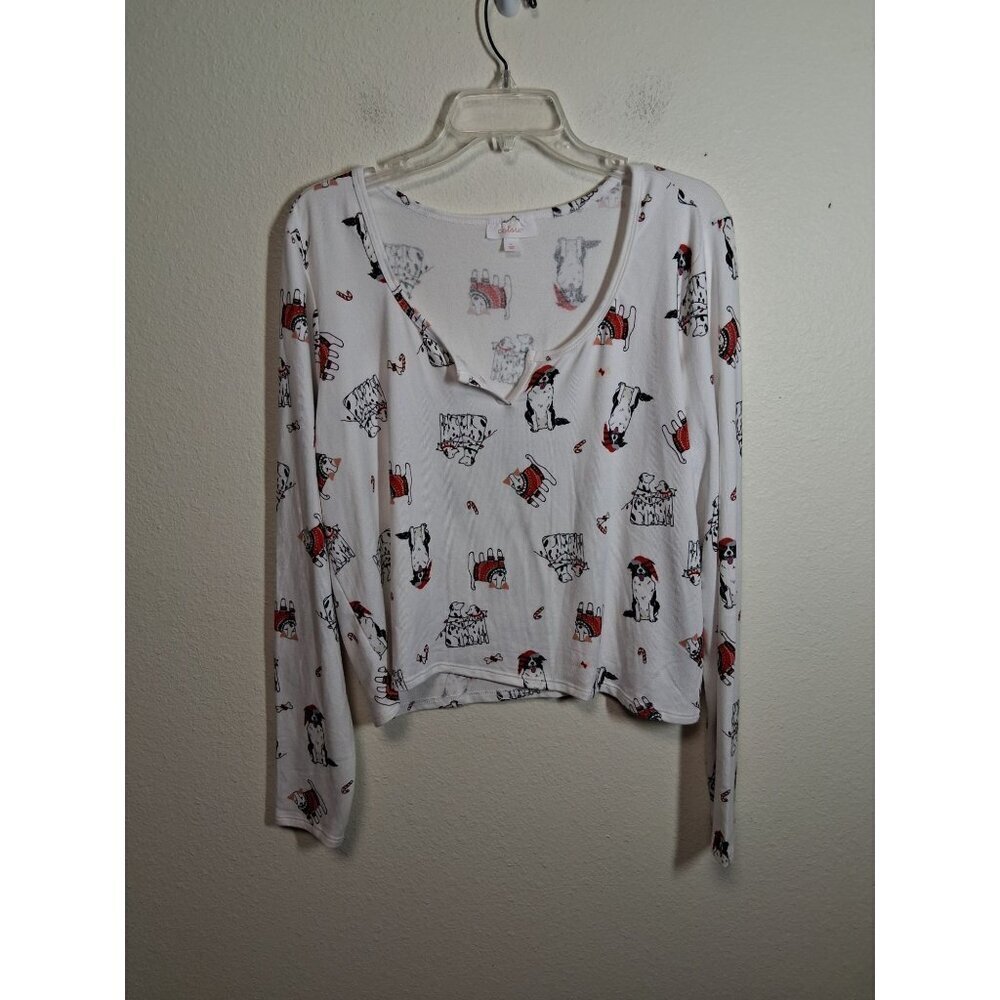 NWOT Colsie Christmas T-Shirt Dog Print Super Soft Long Sleeve Boxy Crop Large